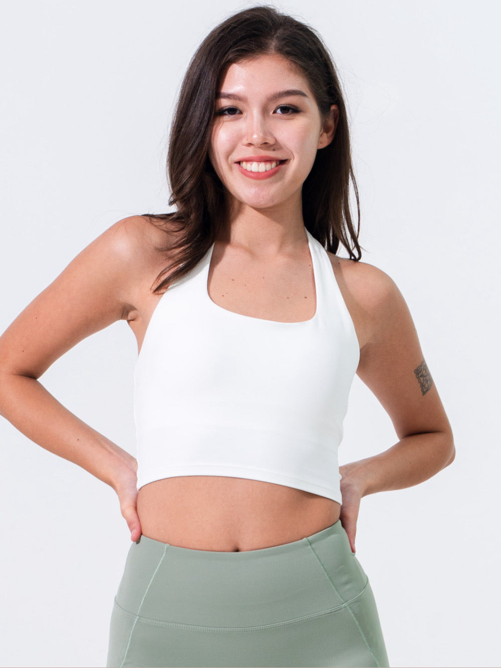 Uneck Backless Sports Bra