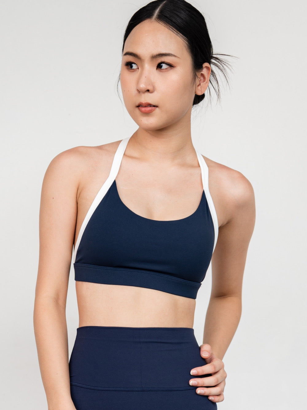 Bold Halter Sports Bra FLOE ACTIVE