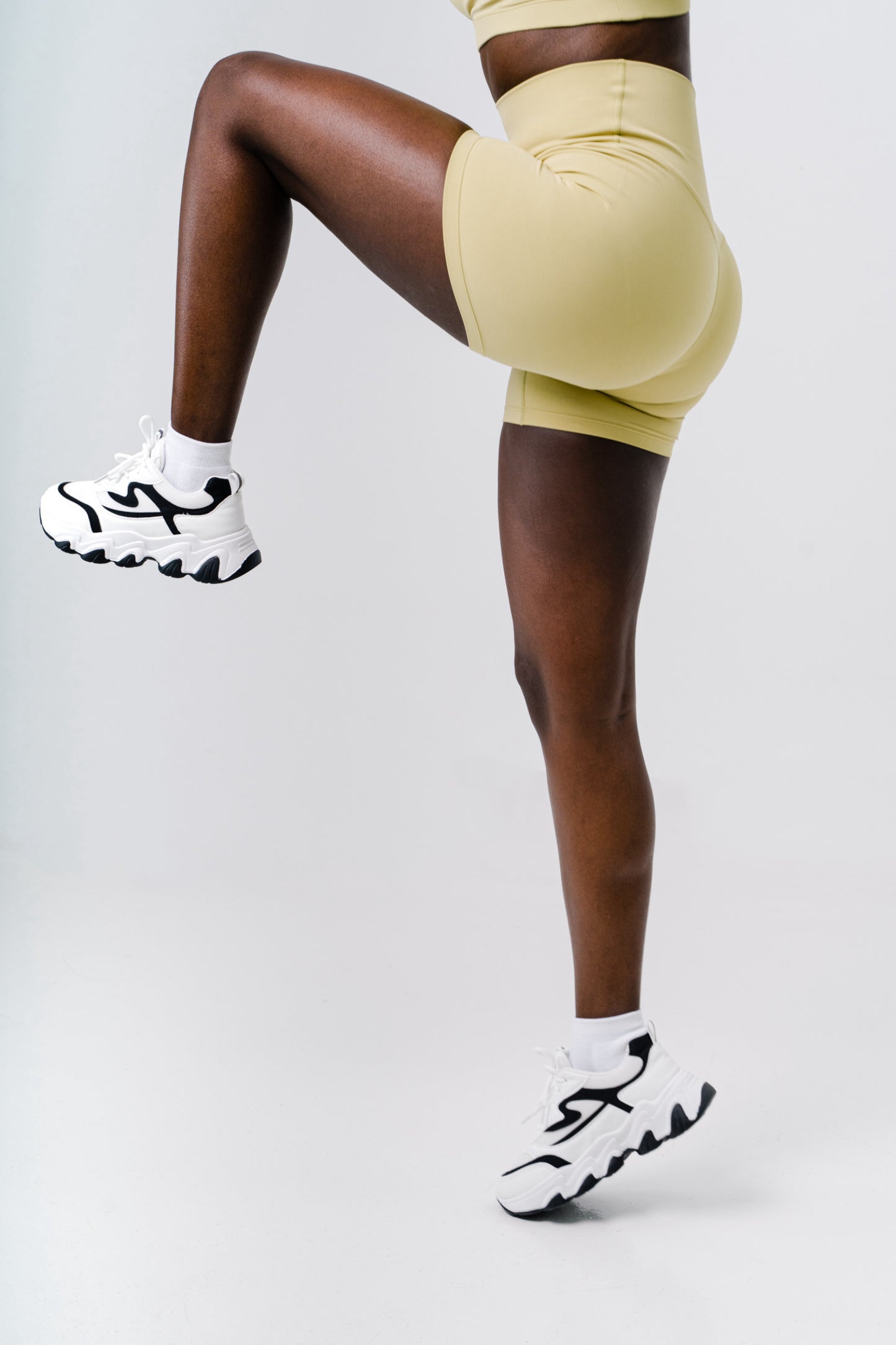 Asana Seamless Biker - Wasabi size L