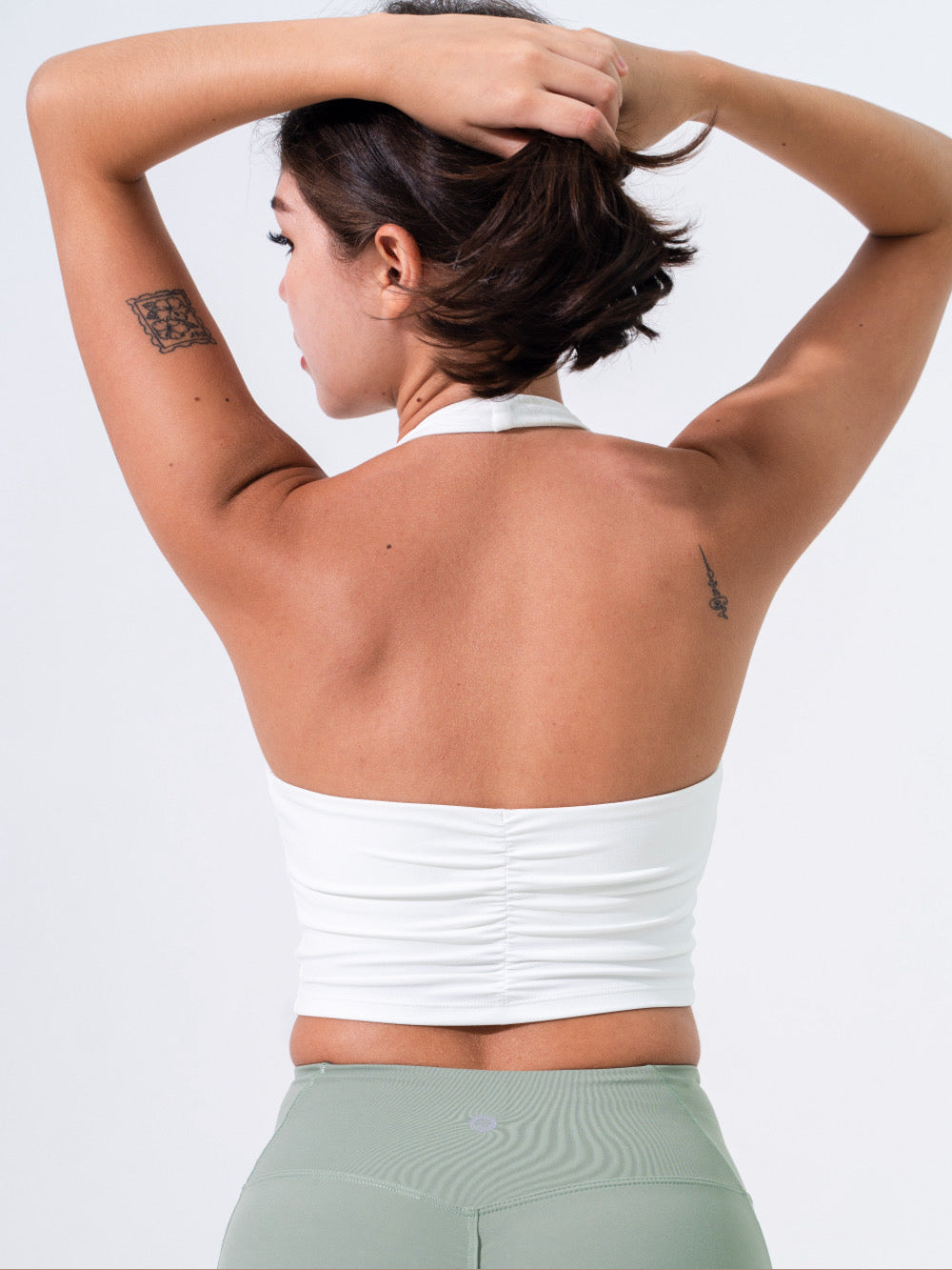 Uneck Backless Sports Bra