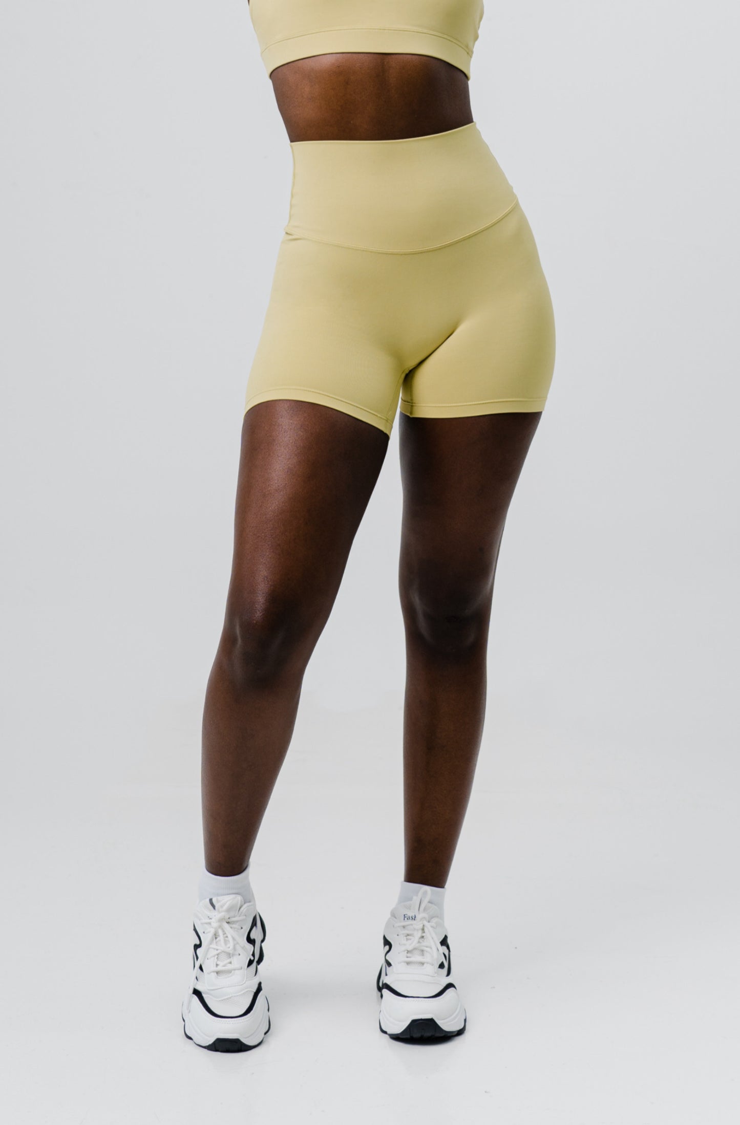 Asana Seamless Biker - Wasabi size L