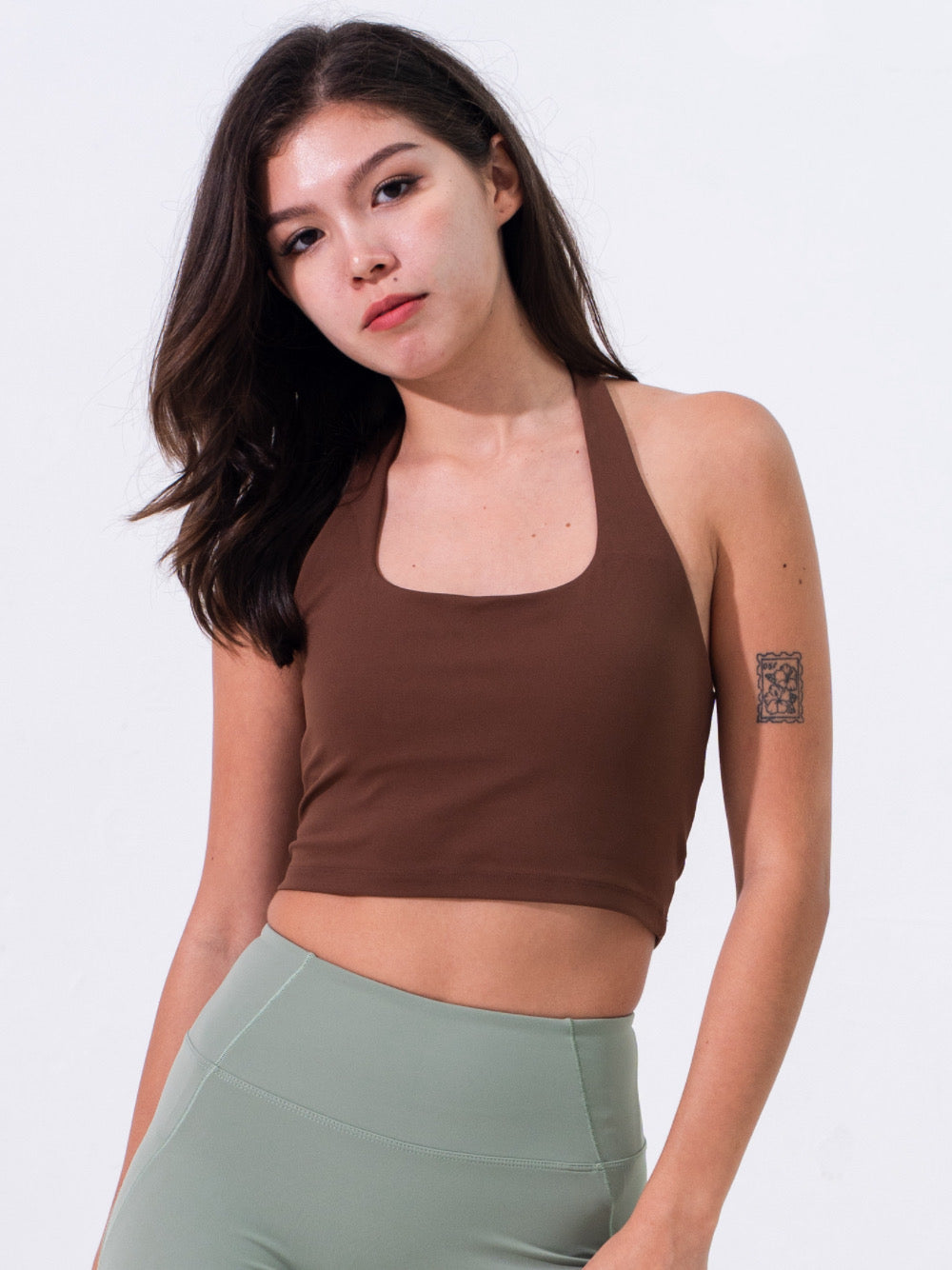 Uneck Backless Sports Bra