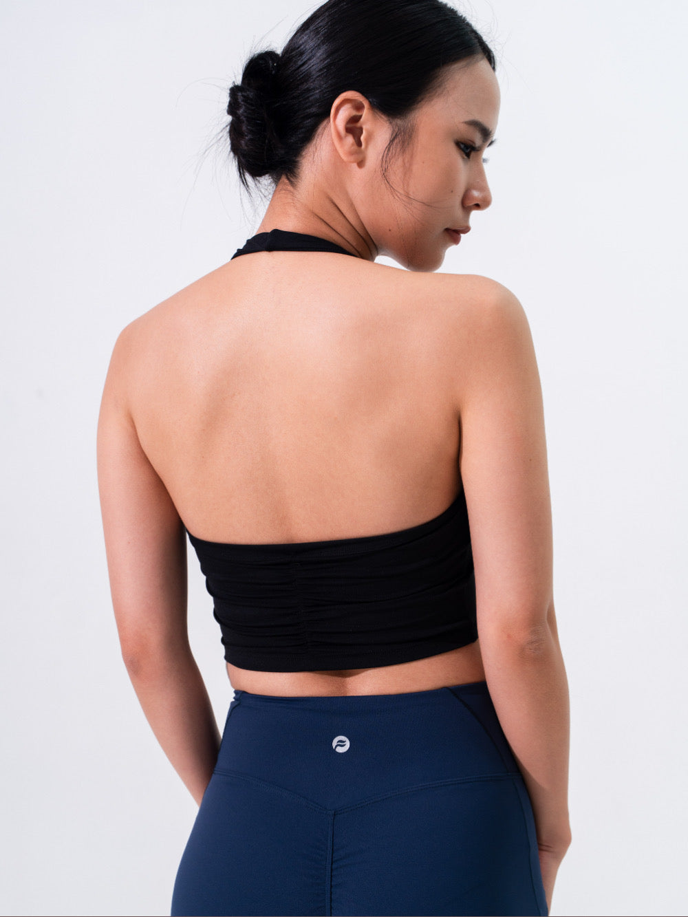 Uneck Backless Sports Bra