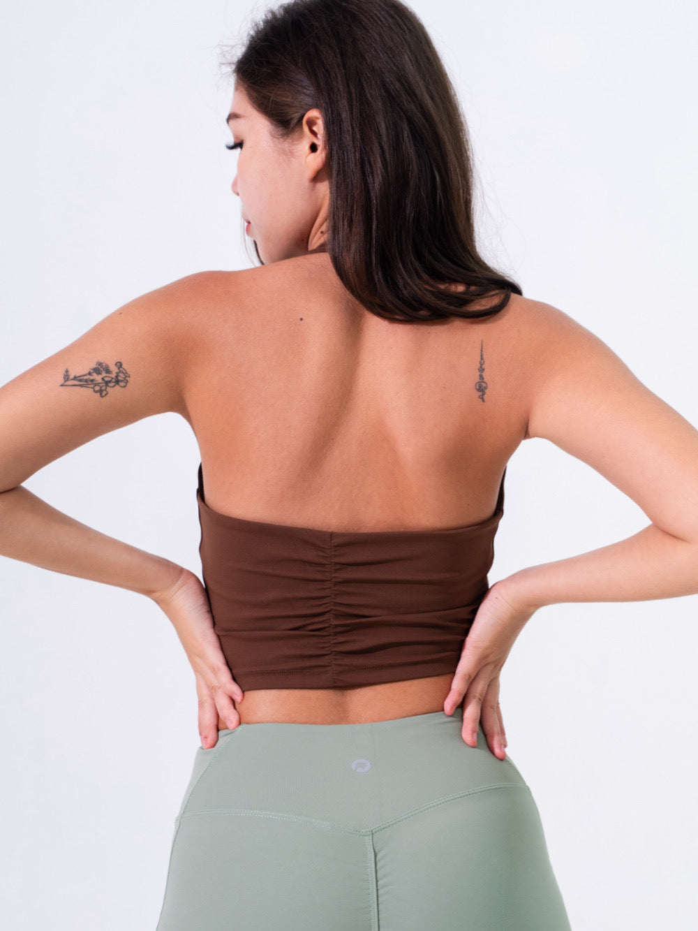 Uneck Backless Sports Bra