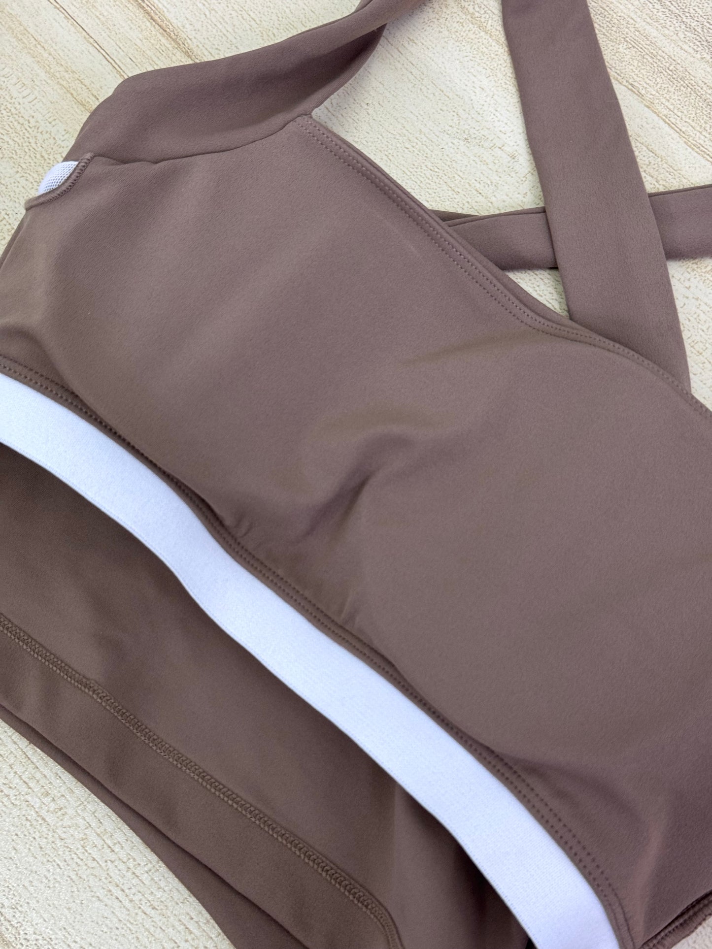 (Defected) Classic X-Back Sportsbra - Size M FLOE ACTIVE