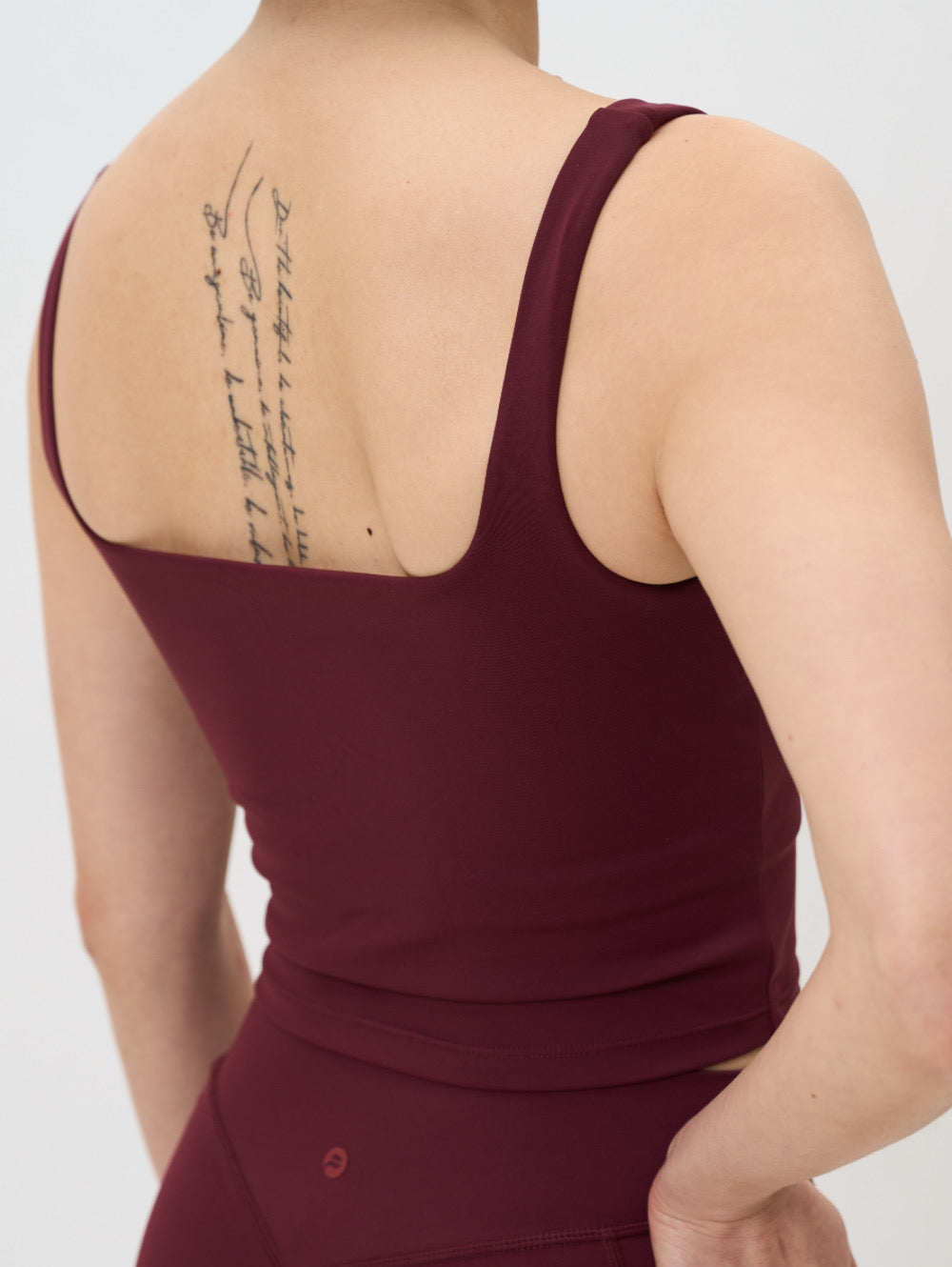 Switch Tank (Wine Red)