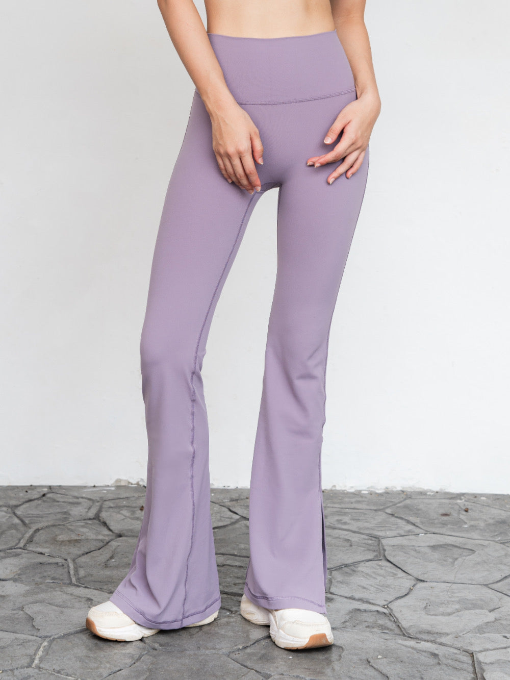 Tulip Side-Slit Flared Leggings