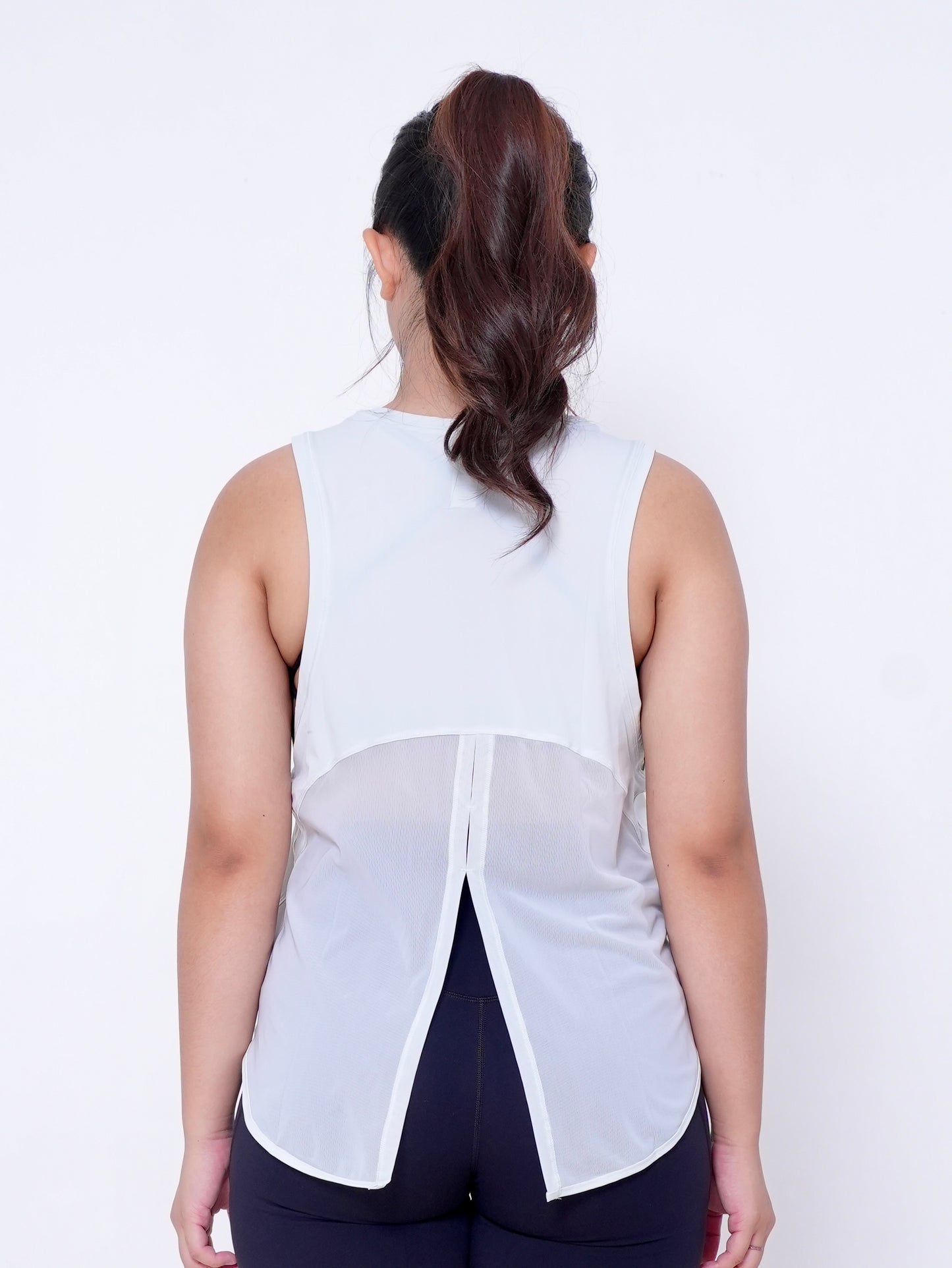 Essential Curve Hem Tank Top